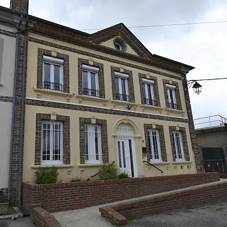Gasthof Maelyse La Neuve-Lyre